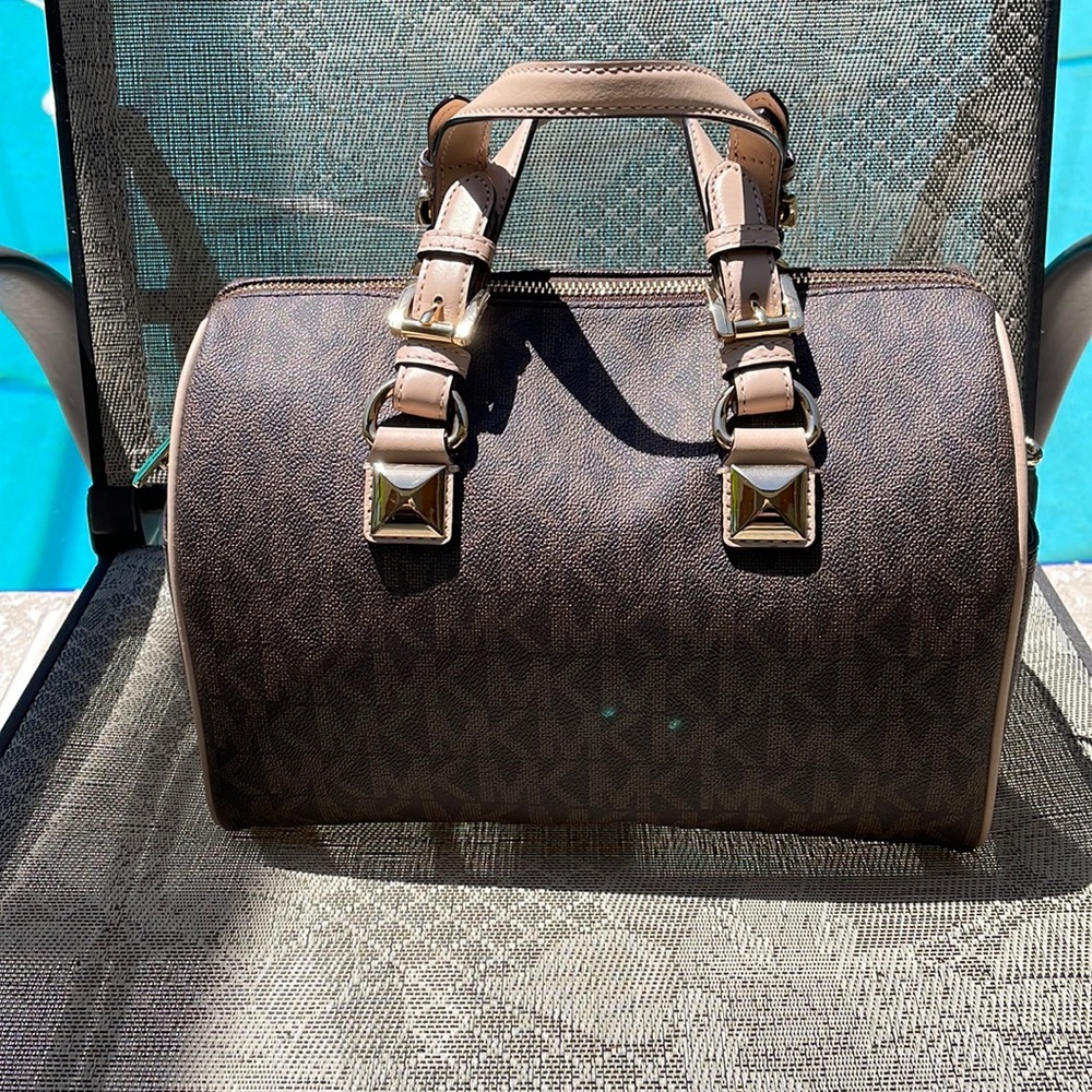 🔥 MICHAEL KORS NWT 🔥